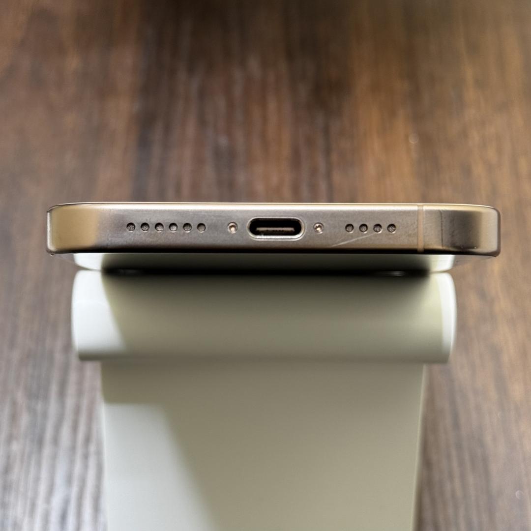 Apple IPhone 16 Pro Max Unlocked