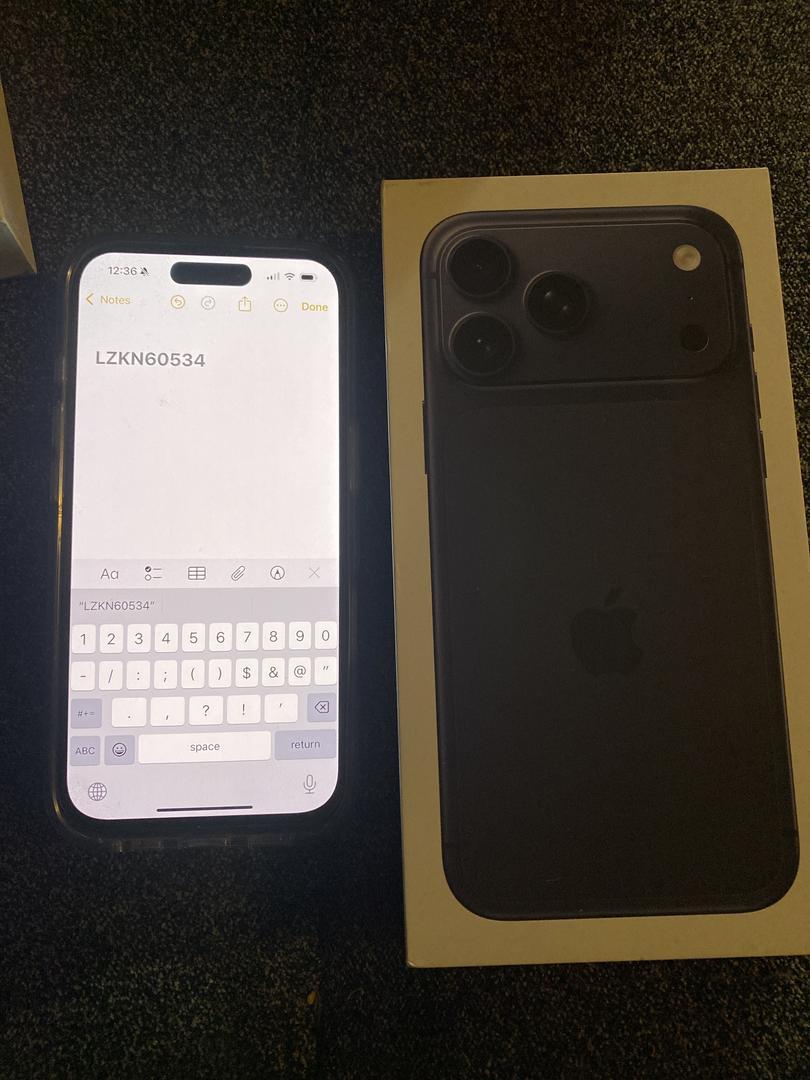 Apple iPhone 17 Pro Max AT&T