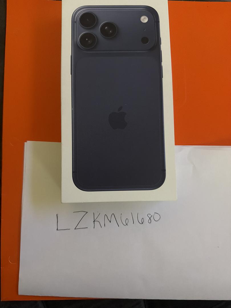 Apple iPhone 17 Pro Max T-Mobile