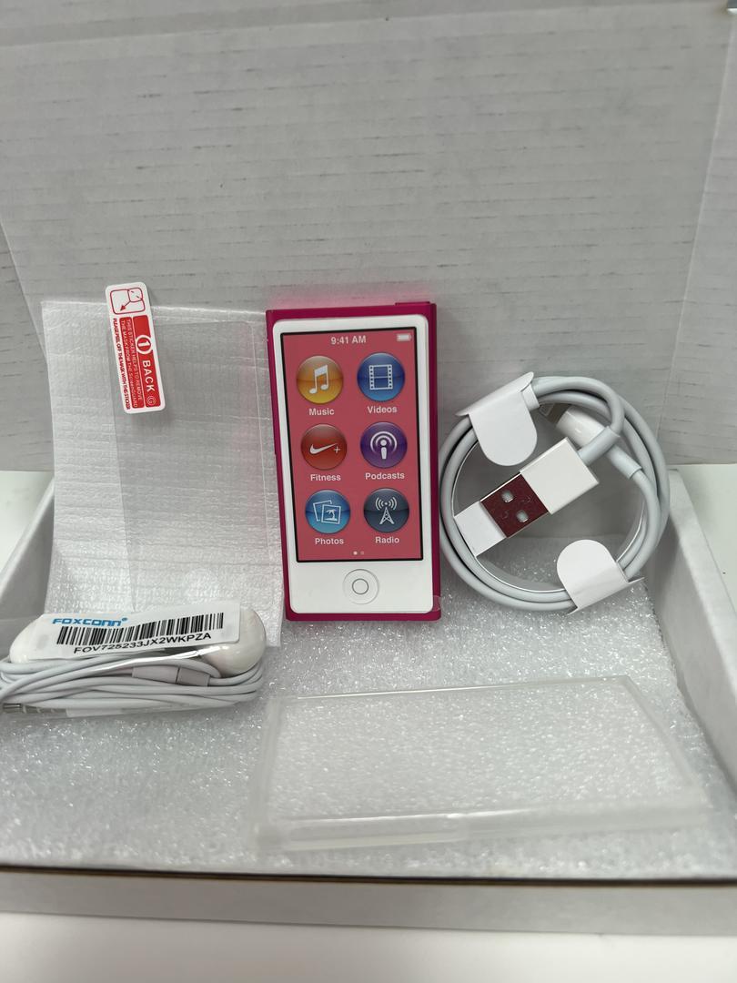 Apple iPod Nano 7th Gen 2012