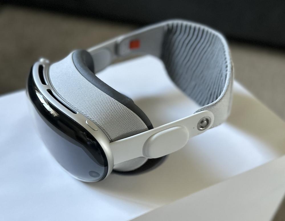 Apple Vision Pro