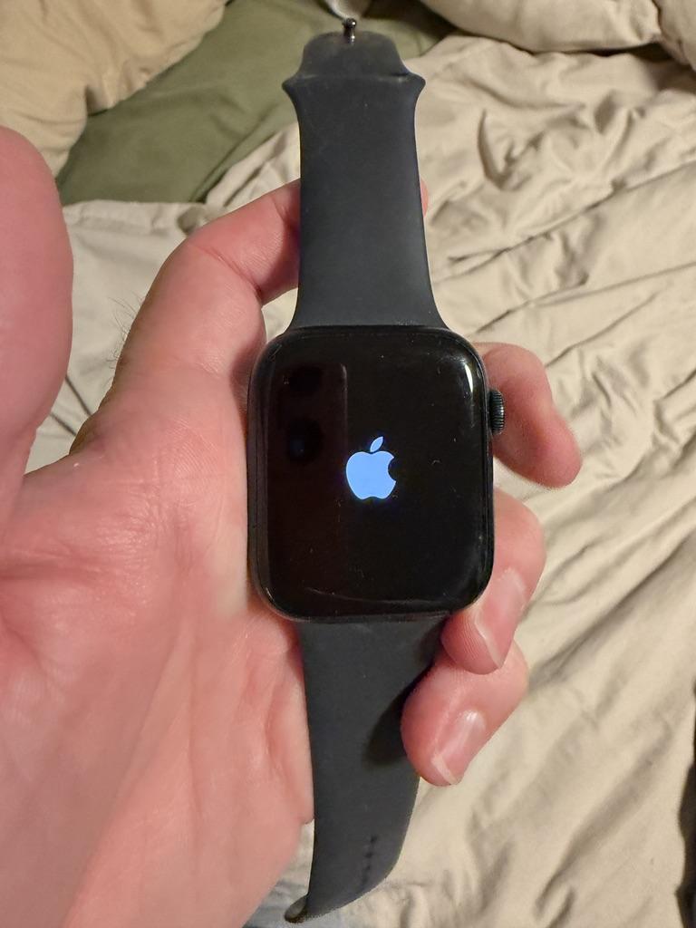 Apple Watch Series 9 45mm