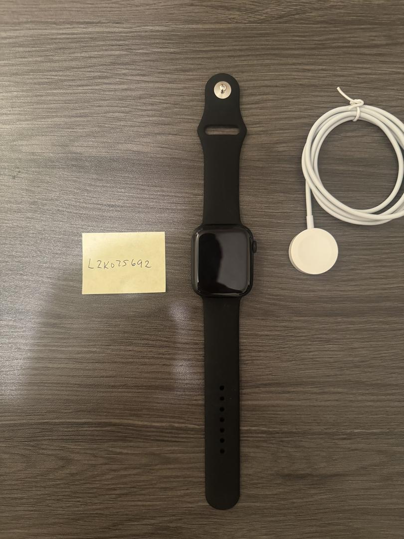 Apple Watch Series 9 45mm Unlocked