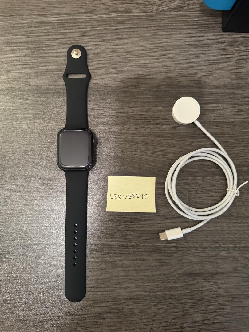 Apple Watch Series 9 45mm Unlocked