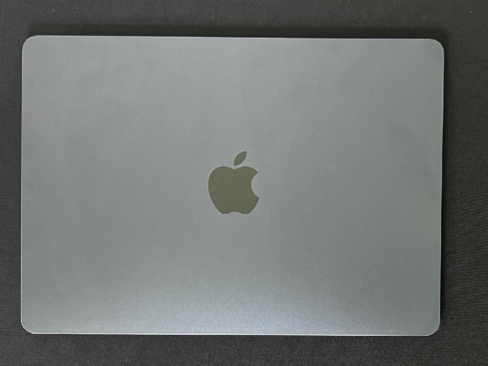 MacBook Air 2024 (M3) - 13"