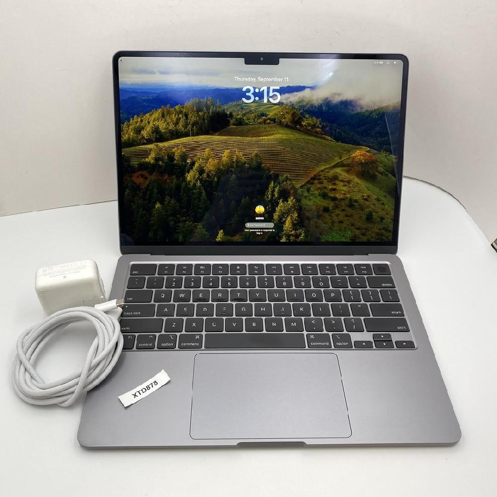 MacBook Air 2024 (M3) - 13"