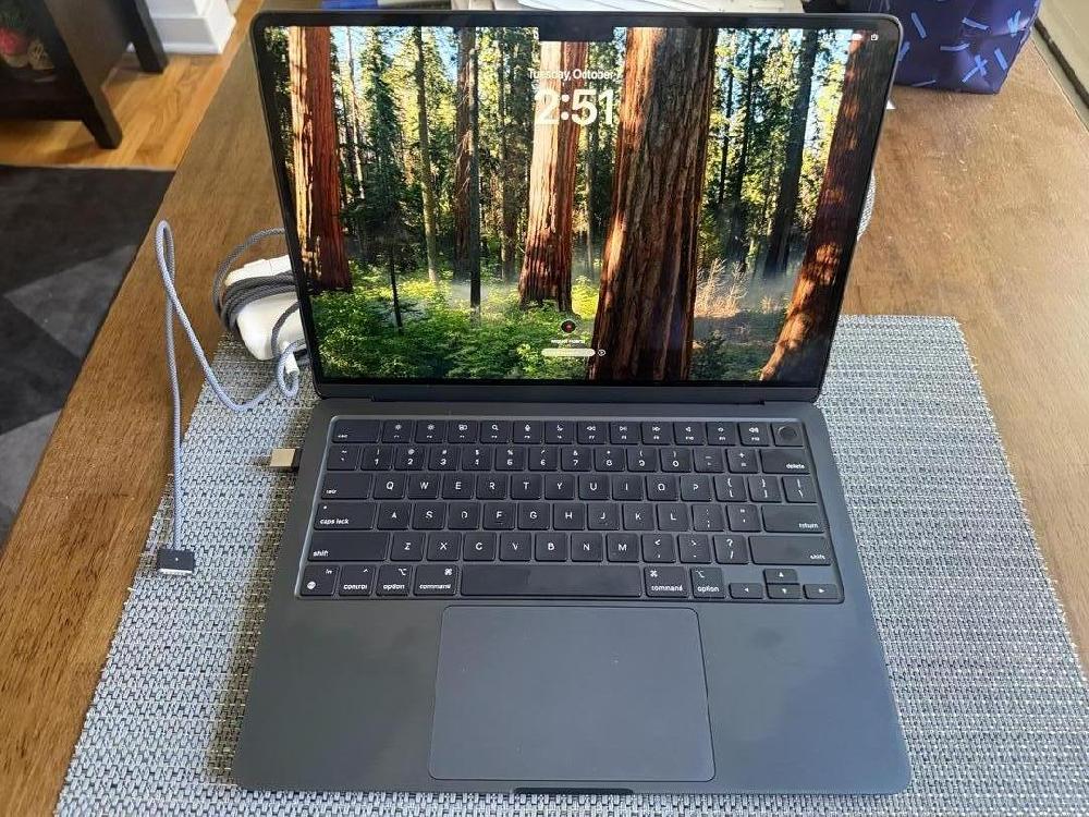 MacBook Air 2024 (M3) - 13"