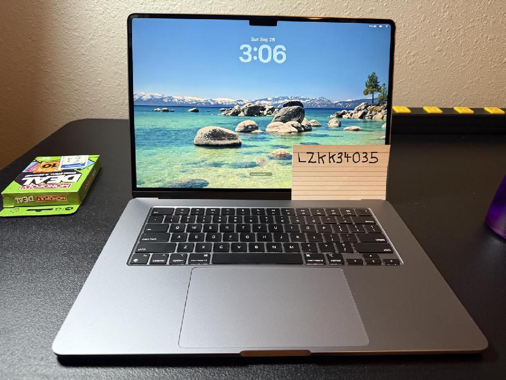 MacBook Air 2024 (M3) - 15"