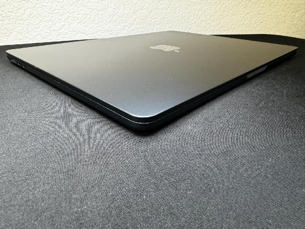 MacBook Air 2024 (M3) - 15"