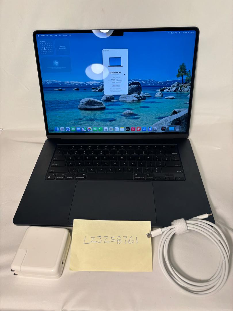 MacBook Air 2024 (M3) - 15"