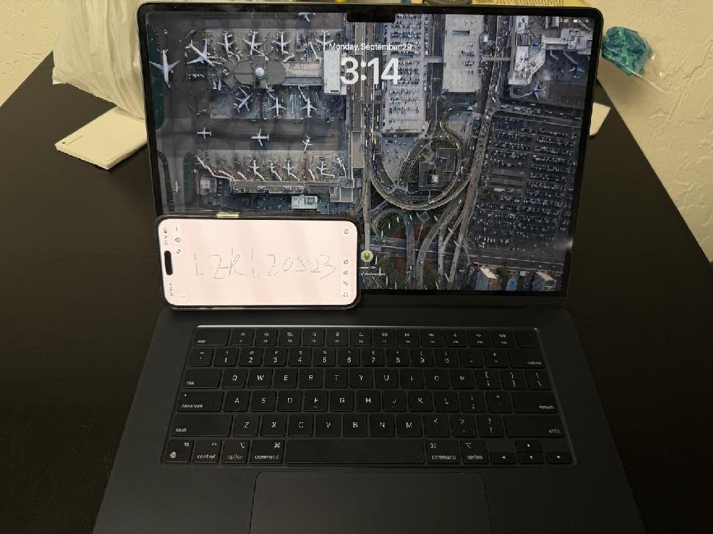 MacBook Air 2024 (M3) - 15"
