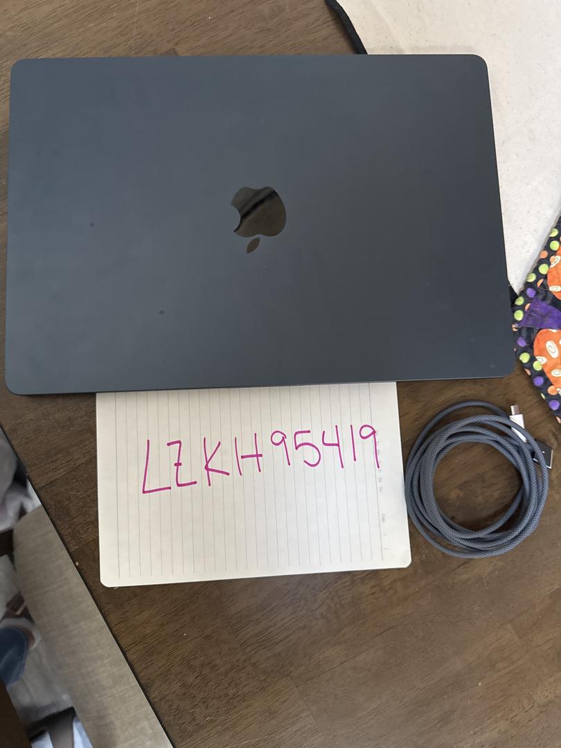 MacBook Air 2024 (M3) - 15"