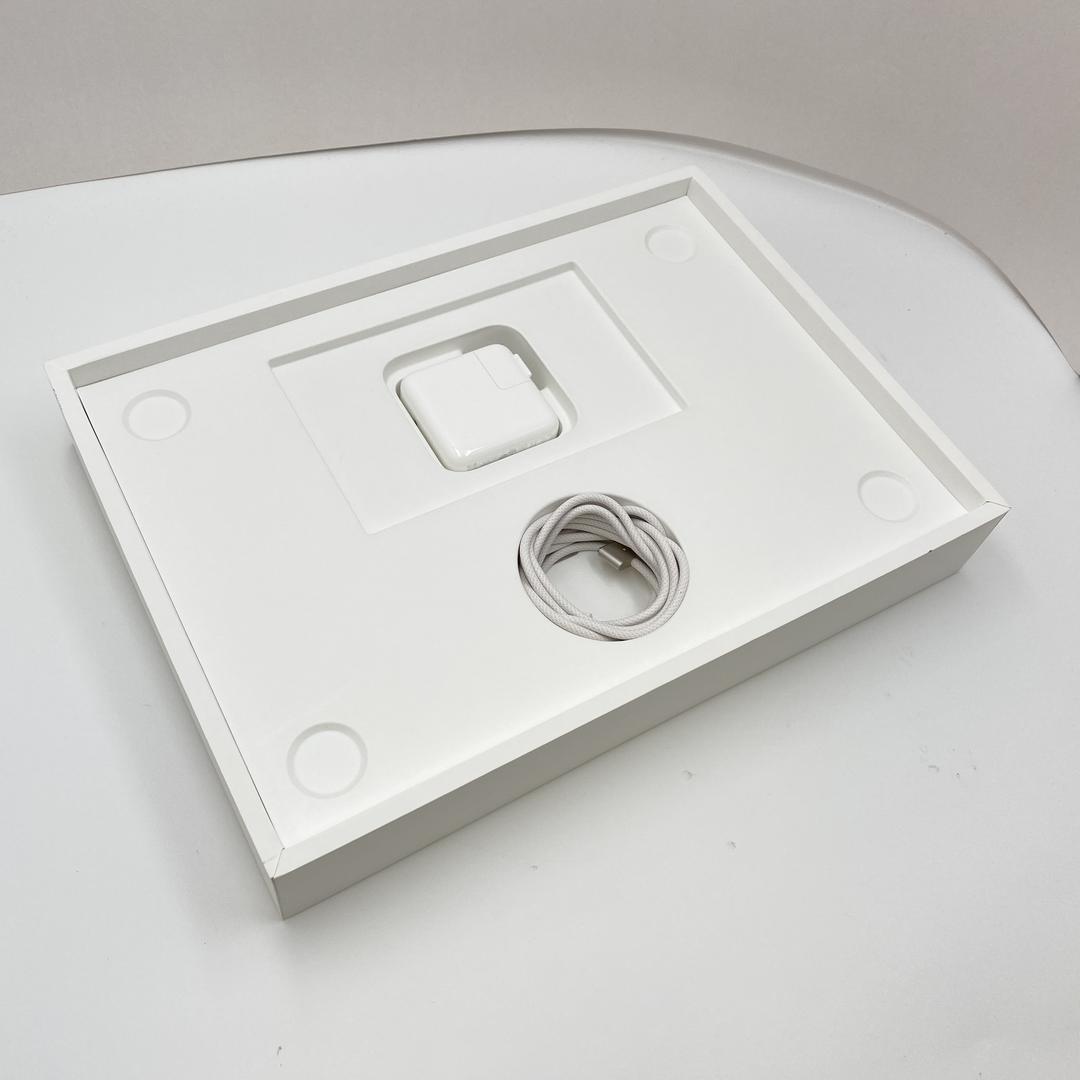 MacBook Air 2025 (M4) - 13"