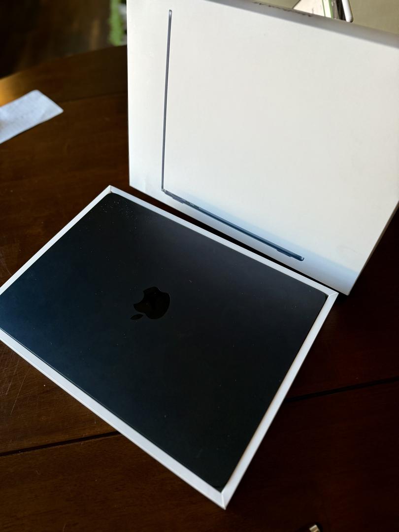 MacBook Air 2025 (M4) - 13"