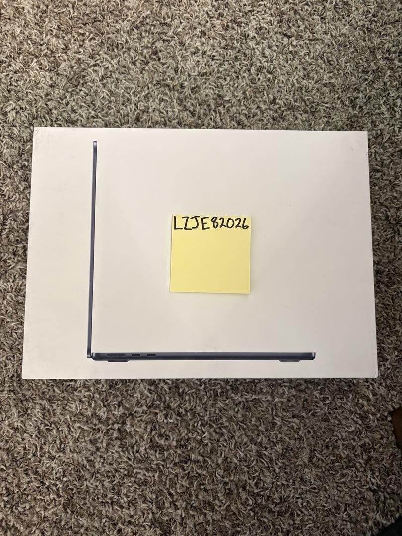 MacBook Air 2025 (M4) - 13"