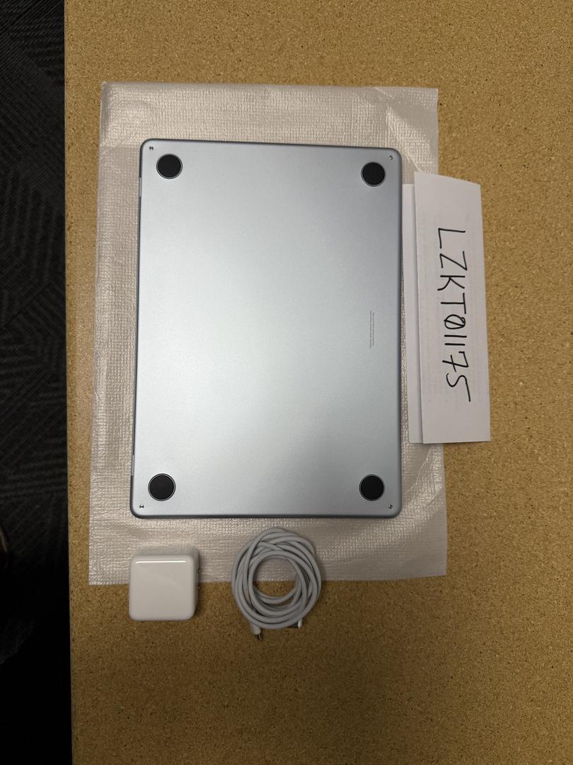 MacBook Air 2025 (M4) - 13"