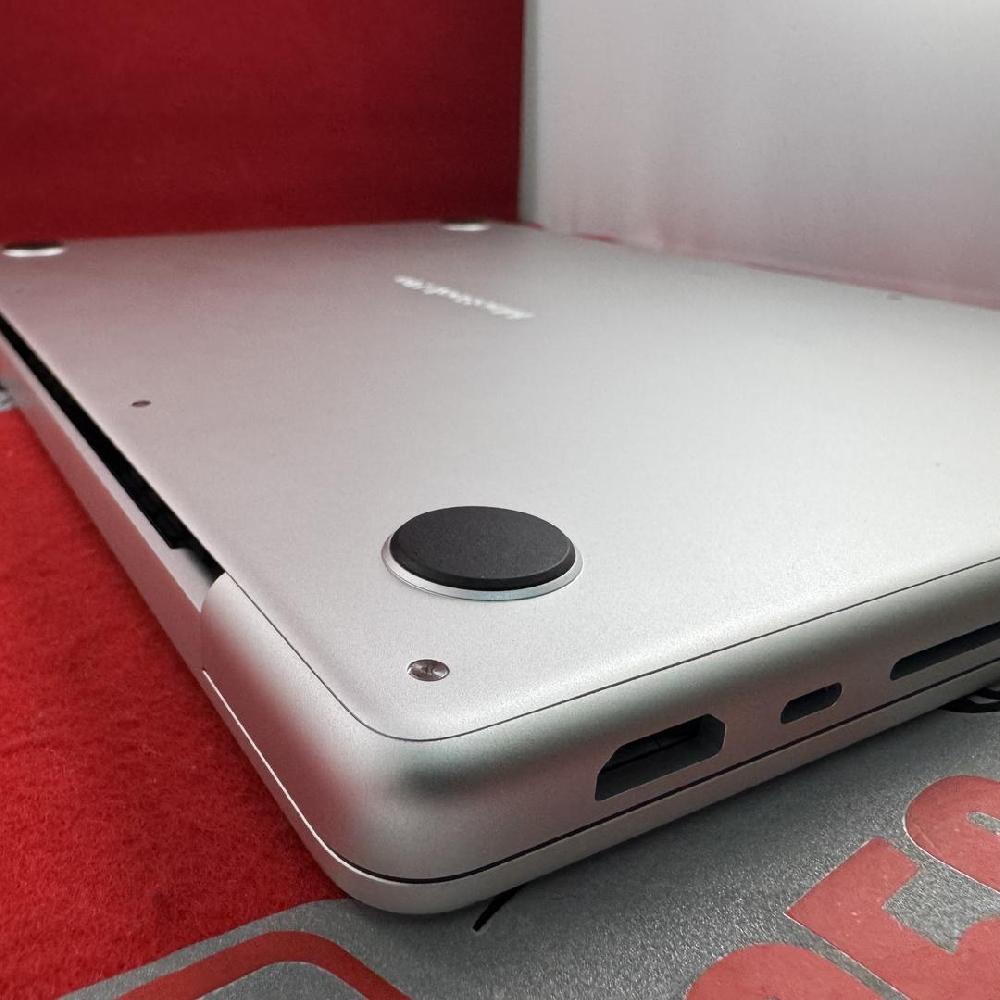 MacBook Pro 2024 - 14"
