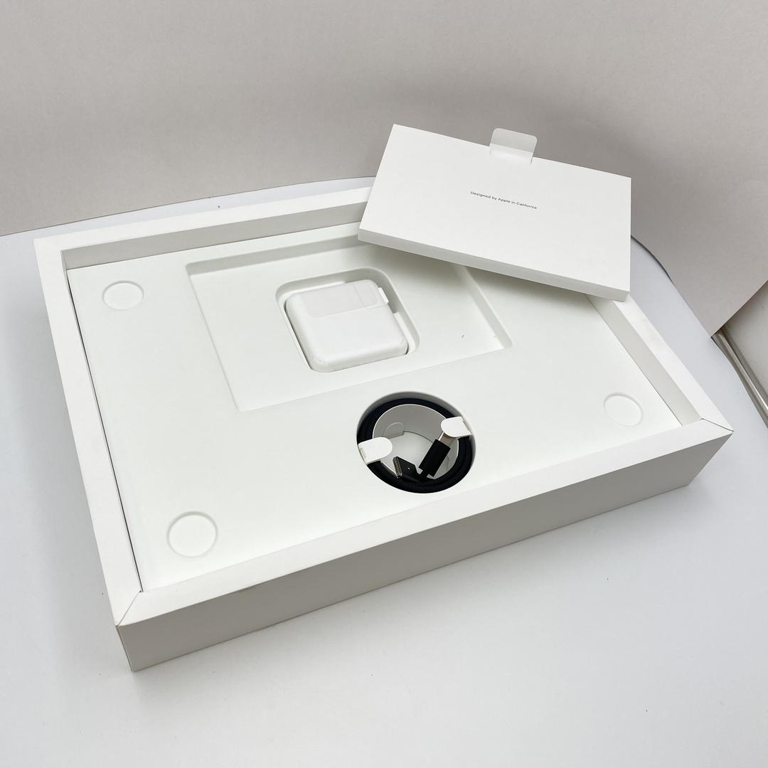 MacBook Pro 2024 - 14"