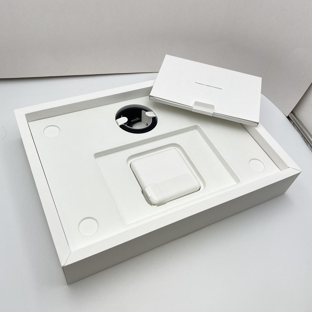 MacBook Pro 2024 - 14"