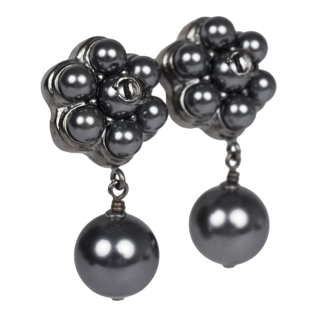 Chanel Flower Pearl Cluster Dangle Earrings Dark Grey Ruthenium Hardware