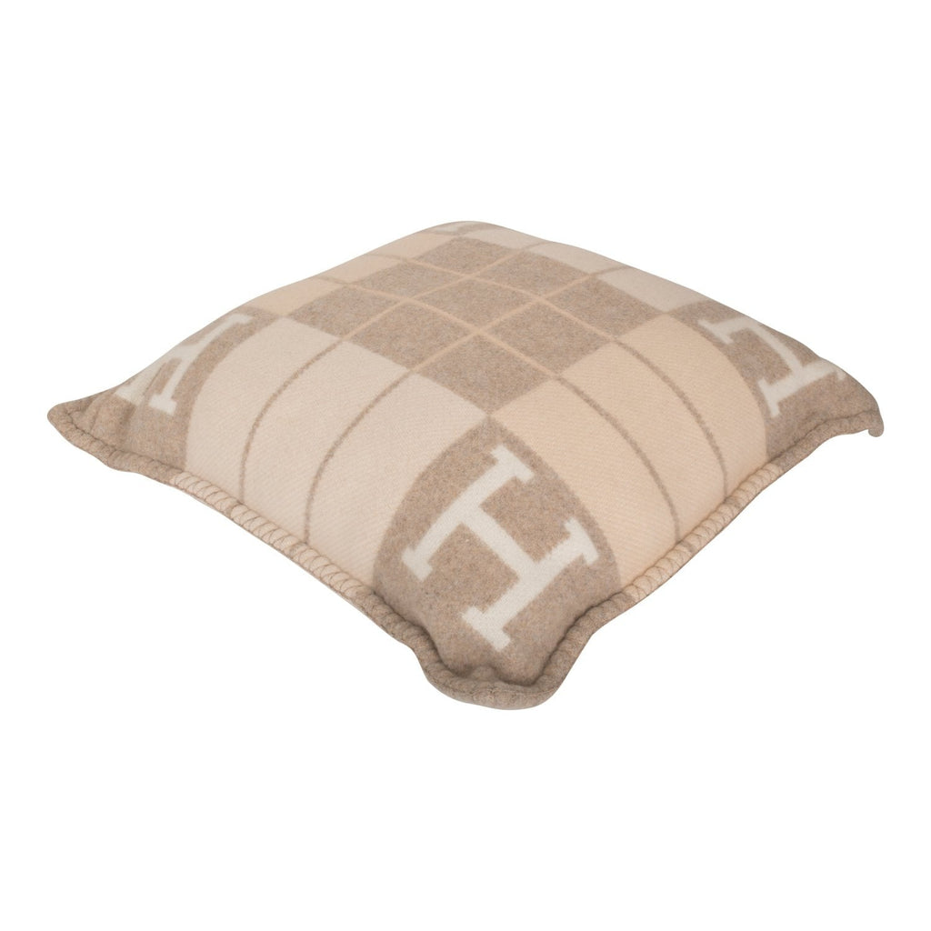 Hermes "Avalon III" Coco And Camomille Signature H Pillow PM Set Of Two