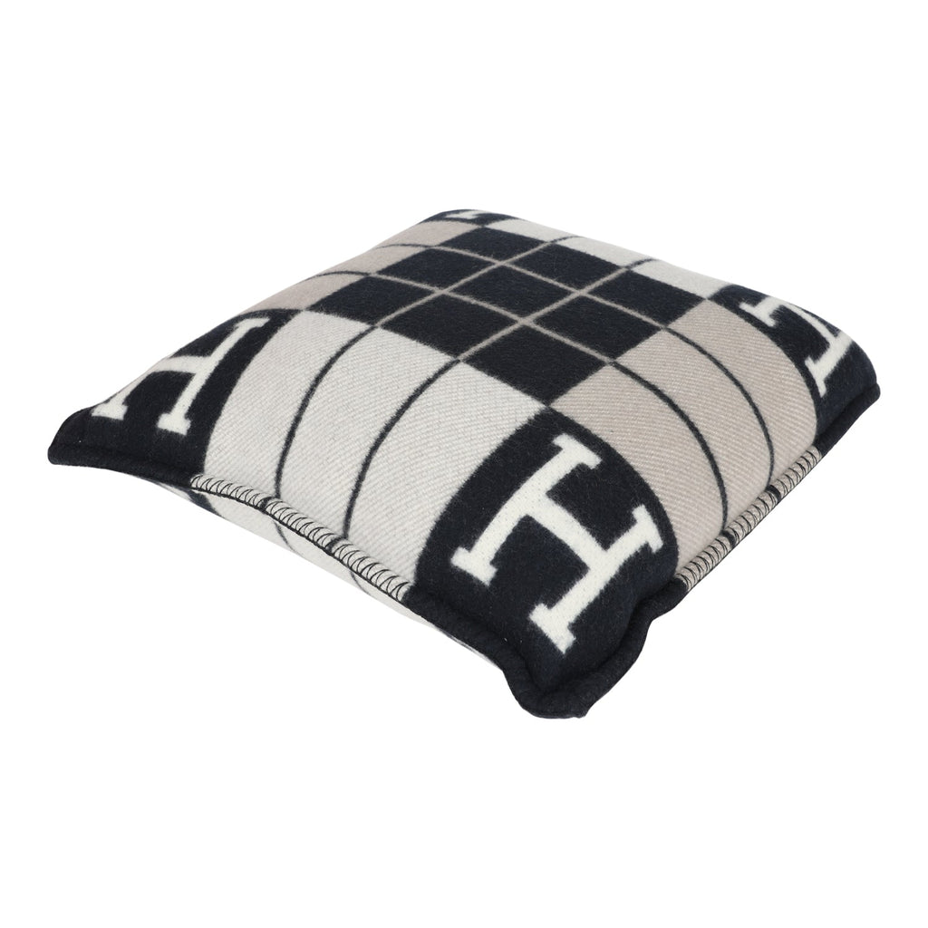 Hermes "Avalon III" Ecru And Black Signature H Pillow PM Single