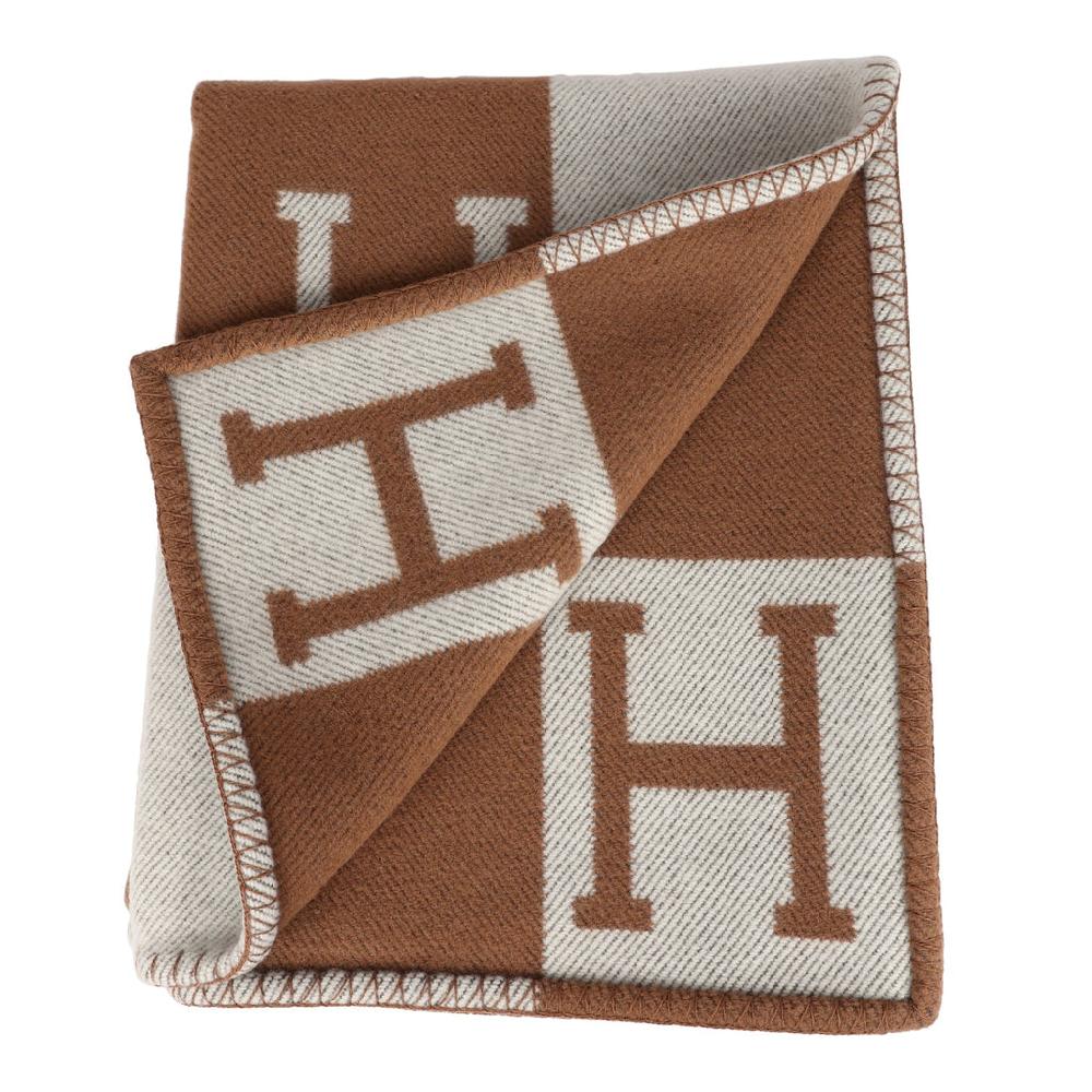 Hermes "Classic Avalon" Ecru And Camel Blanket