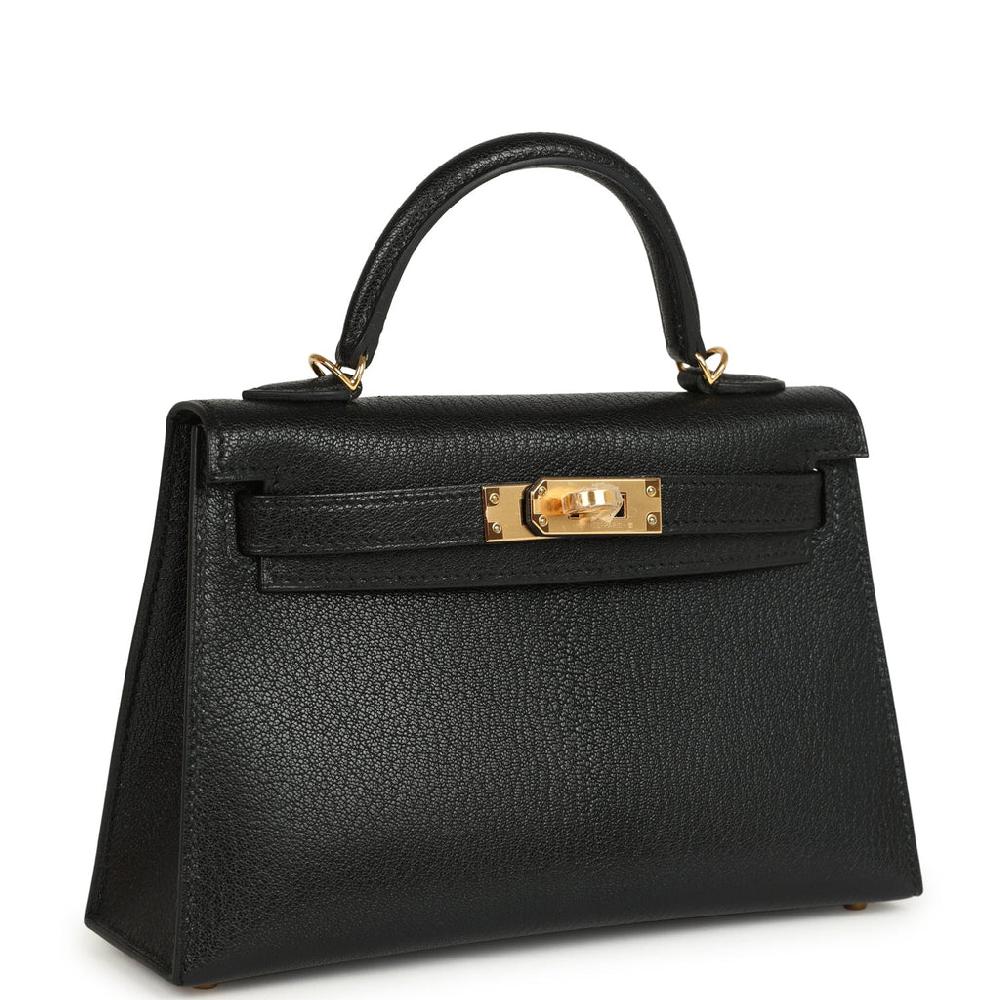 Hermes Kelly Sellier 20 Black Chevre Mysore Gold Hardware