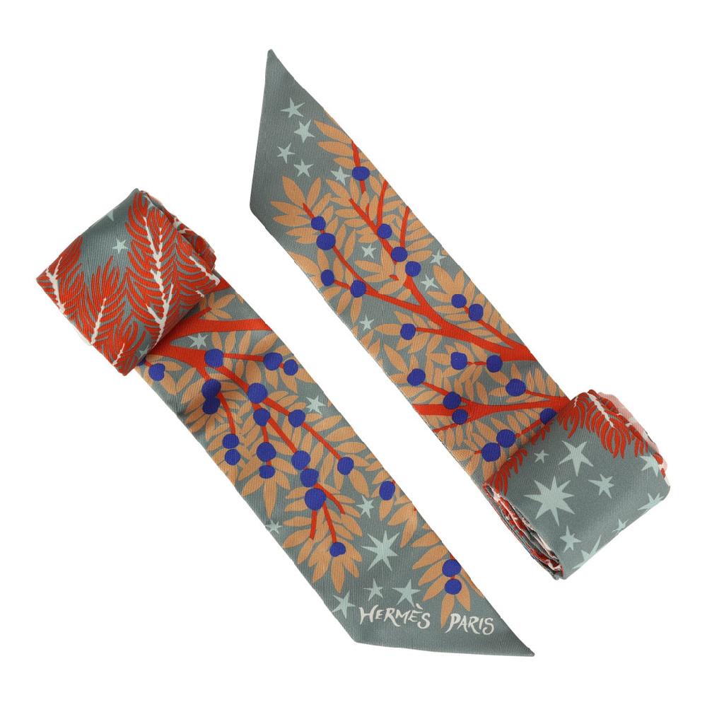 Hermes "Sous Le Charme D' Orphee" Gris Acier Rose Poudre And Violet Silk Twilly Pair