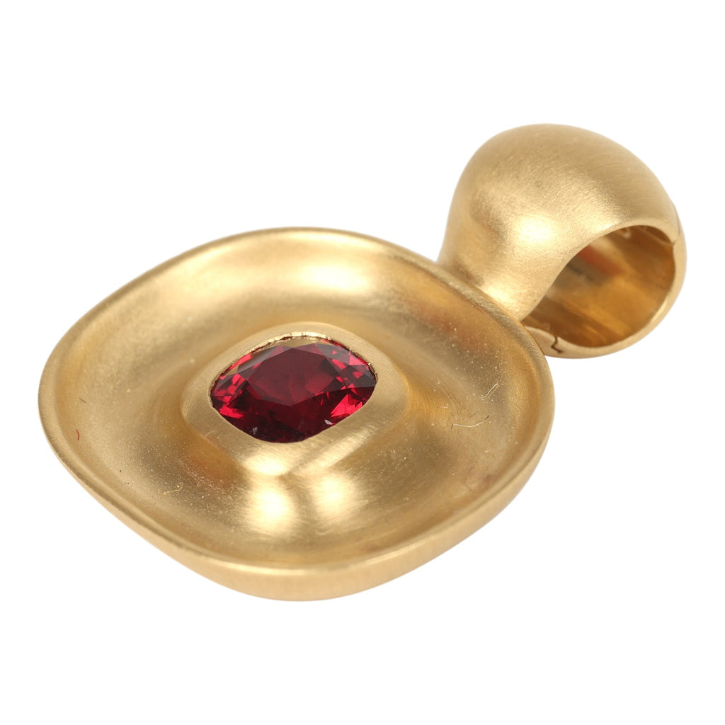 Jade Ruzzo Gong Pendant In Ruby