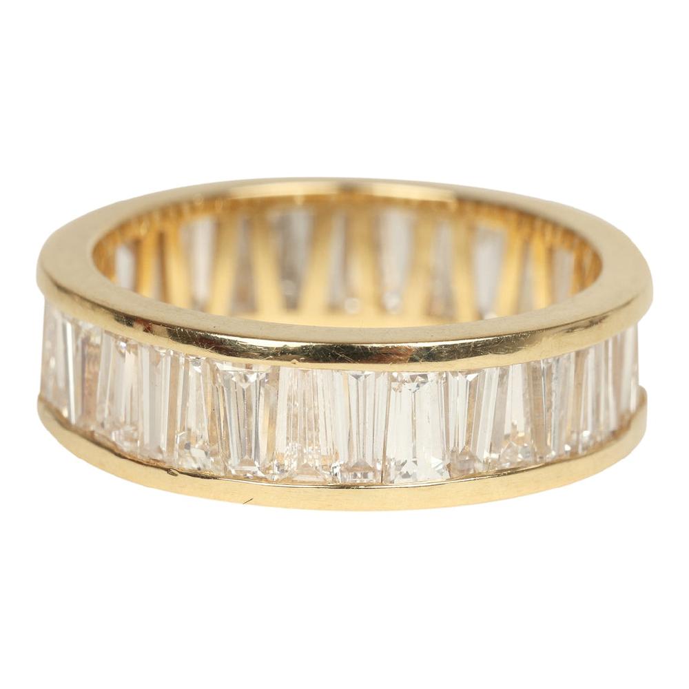 Lizzie Mandler Alternating Tapered Baguette Eternity Band