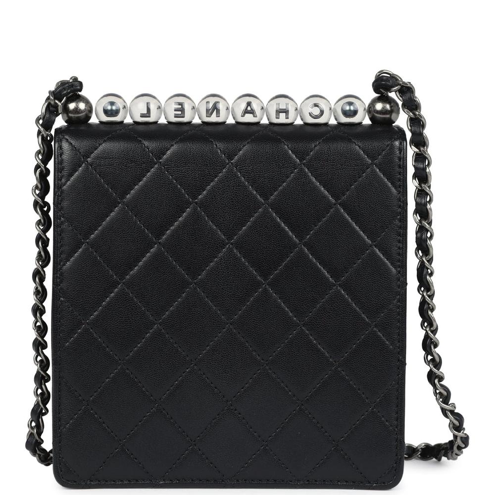 Pre-owned Chanel Chic Pearls Flap Bag Black Calfskin Aged Ruthenium Hardware