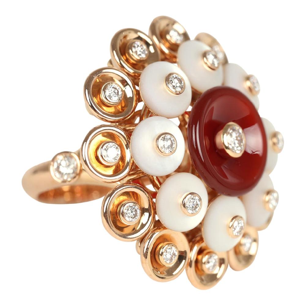 Van Cleef & Arpels Bouton D’or Ring Carnelian Mother Of Pearl 18K Rose Gold Hardware & Diamonds