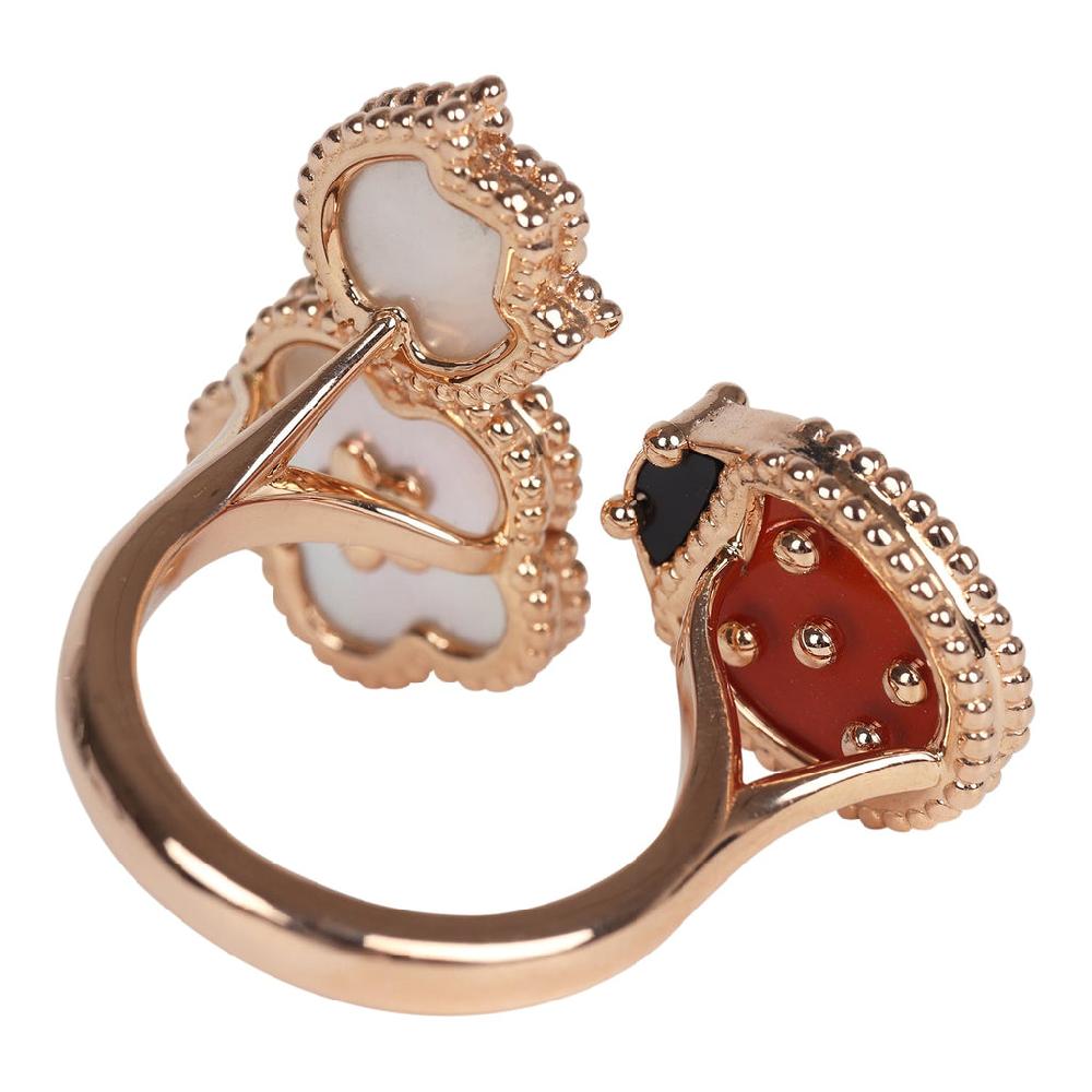 Van Cleef & Arpels Lucky Spring Between The Finger Ring Carnelian Mother Of Pearl & Onyx 18K Rose Gold