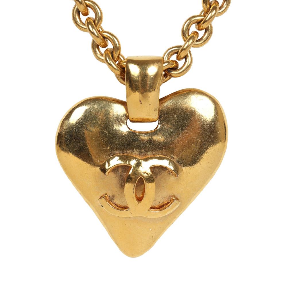 Vintage Chanel 24K Gold Plated Gold CC Heart Pendant Necklace