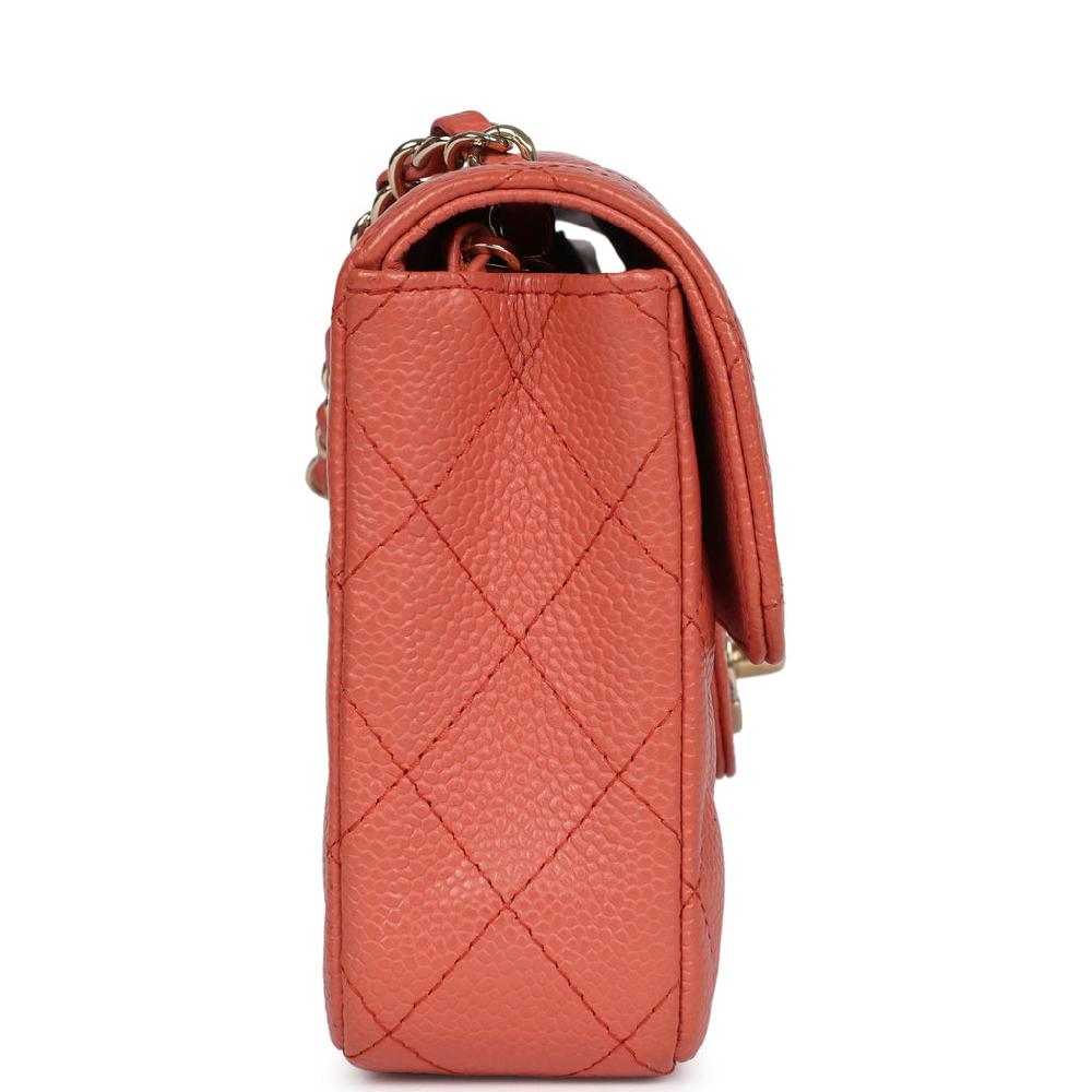 Vintage Chanel Classic East West Single Flap Coral Caviar Light Gold Hardware