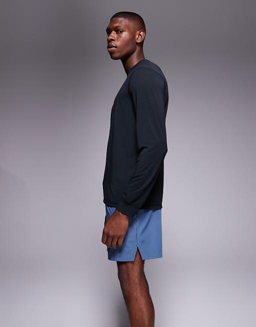 4505 5"" Running Short With Elastic Waist And Zip Phone Pocket In Chalk Blue