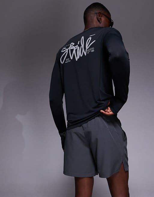 4505 5" Running Short With Elastic Waist And Zip Phone Pocket In Charcoal