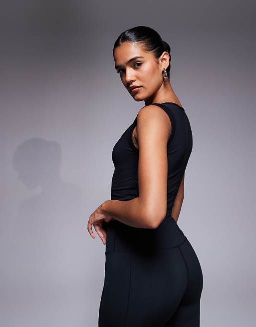 4505 Active Square Neck Cap Sleeve Top In Black