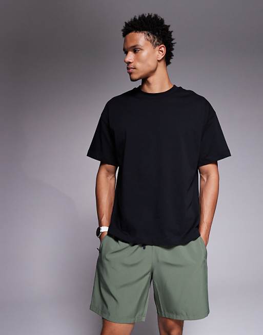 4505 boxy cropped heavyweight cotton training t-shirt with quick dry finish in black