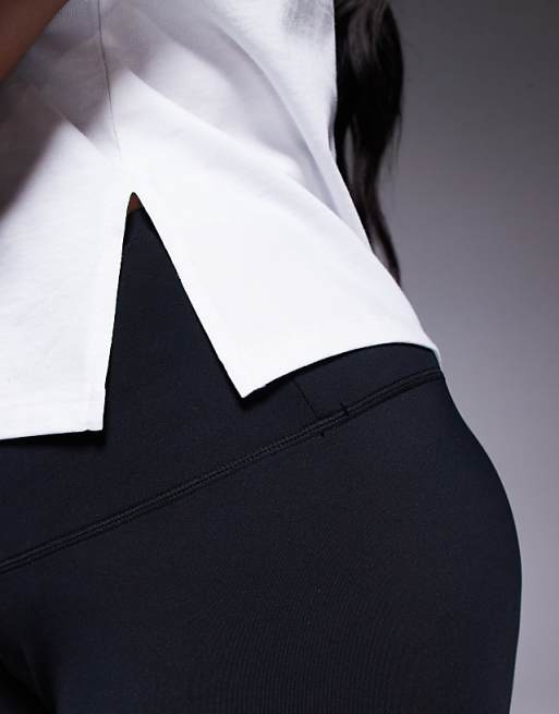 4505 Curve Drop Armhole Cropped Cotton Vest With Quick Dry Finish In White