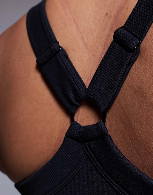 4505 Curve Seamless Sculpting Medium Support Sports Bra In Black