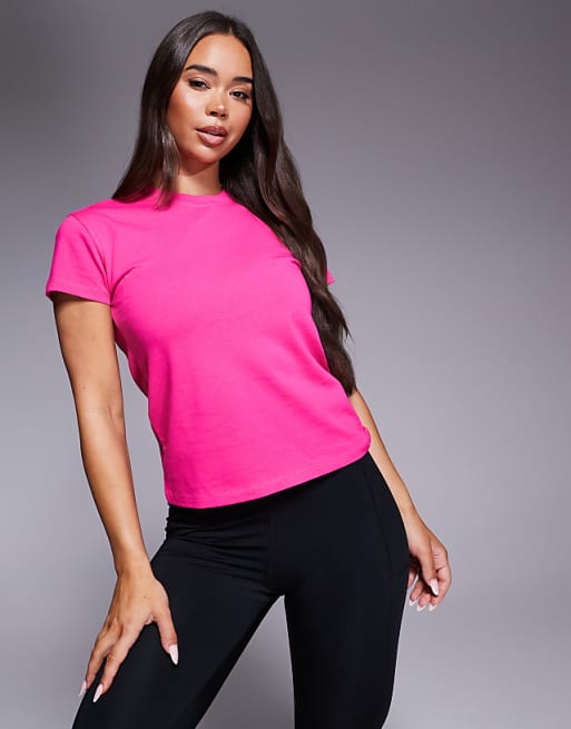 4505 Icon cotton boxy t-shirt with quick dry finish in bright pink