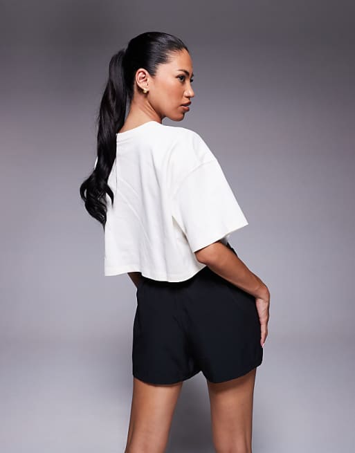 4505 Icon Heavyweight Cotton Cropped T-shirt With Quick Dry Finish In Vintage White
