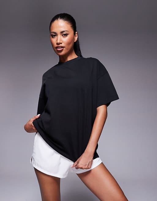 4505 Icon heavyweight cotton oversized t-shirt with quick dry finish in washed black