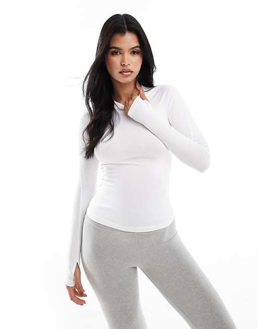 4505 Icon slim fit active long sleeve top in white