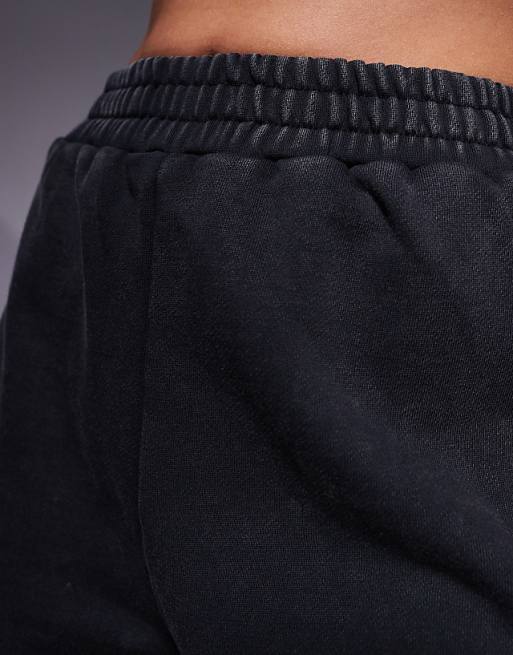 4505 Icon Sweat Runner Short With Quick Dry In Black