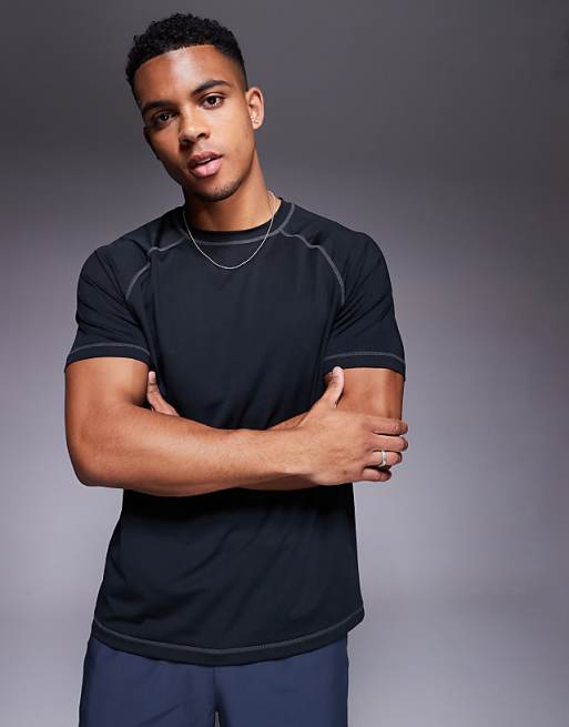4505 mesh training t-shirt with contrast seams in black