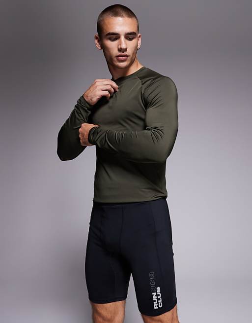 4505 running base layer graphic legging shorts with phone pocket in black