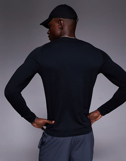 4505 Seamless Mesh Slim Fit Lightweight Base Layer Long Sleeve In Black